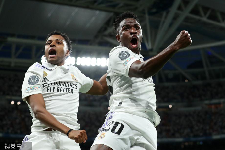 巧的碰撞 巧的碰撞