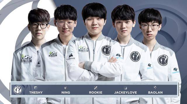 他从一名刚 他从一名刚